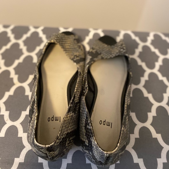 Open toe python, loafer. - Picture 3 of 4